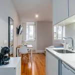 Апартаменты A Window To - In The Heart Of The City