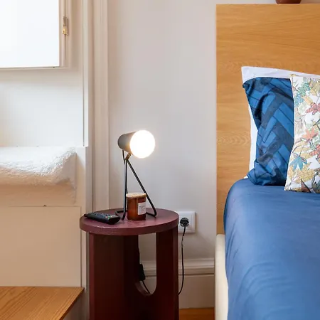 A Window To - In The Heart Of The City Апартаменты Порту