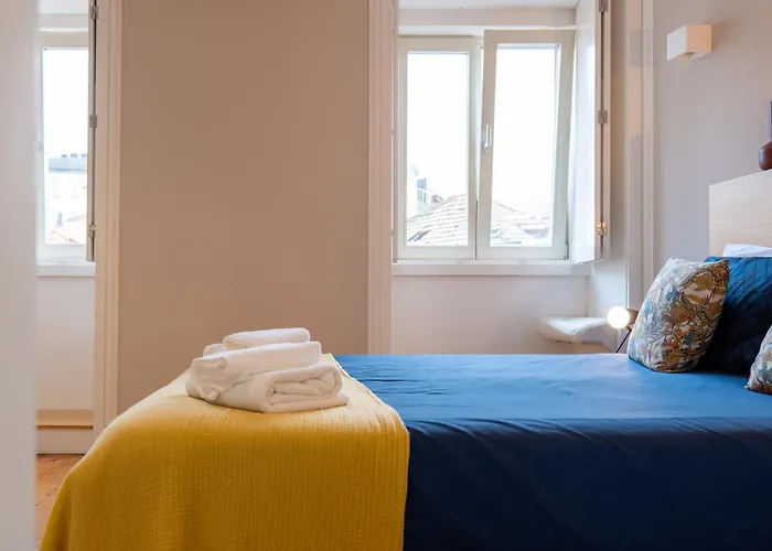 A Window To - In The Heart Of The City Апартаменты