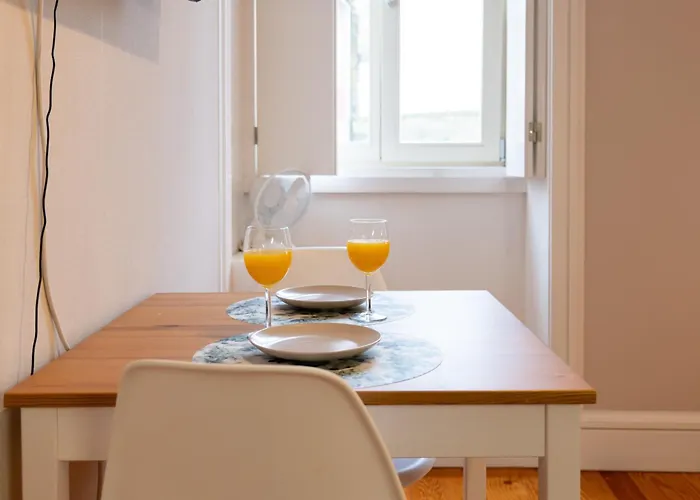 Апартаменты A Window To - In The Heart Of The City *